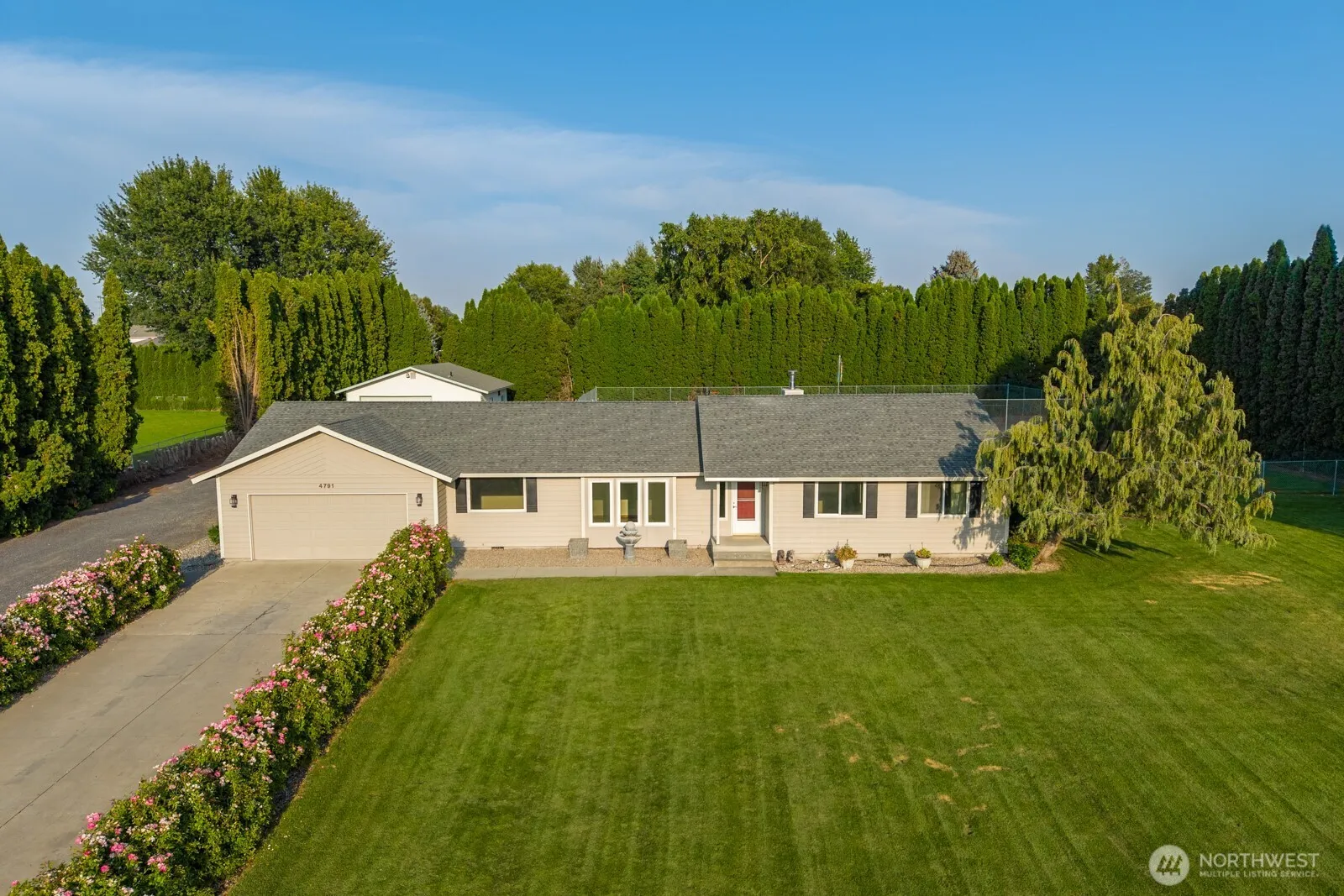 Property photo for 4791 Bluff Drive Ne, Moses Lake