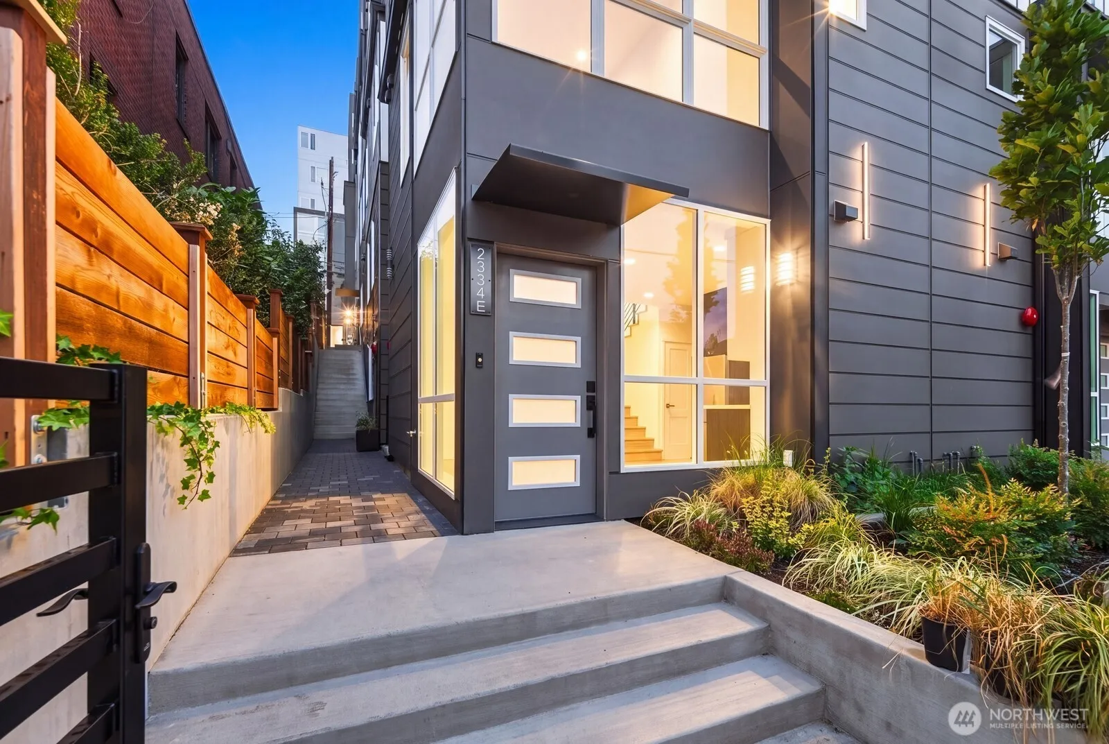 Property photo for 2334 Franklin Avenue E #e, Seattle