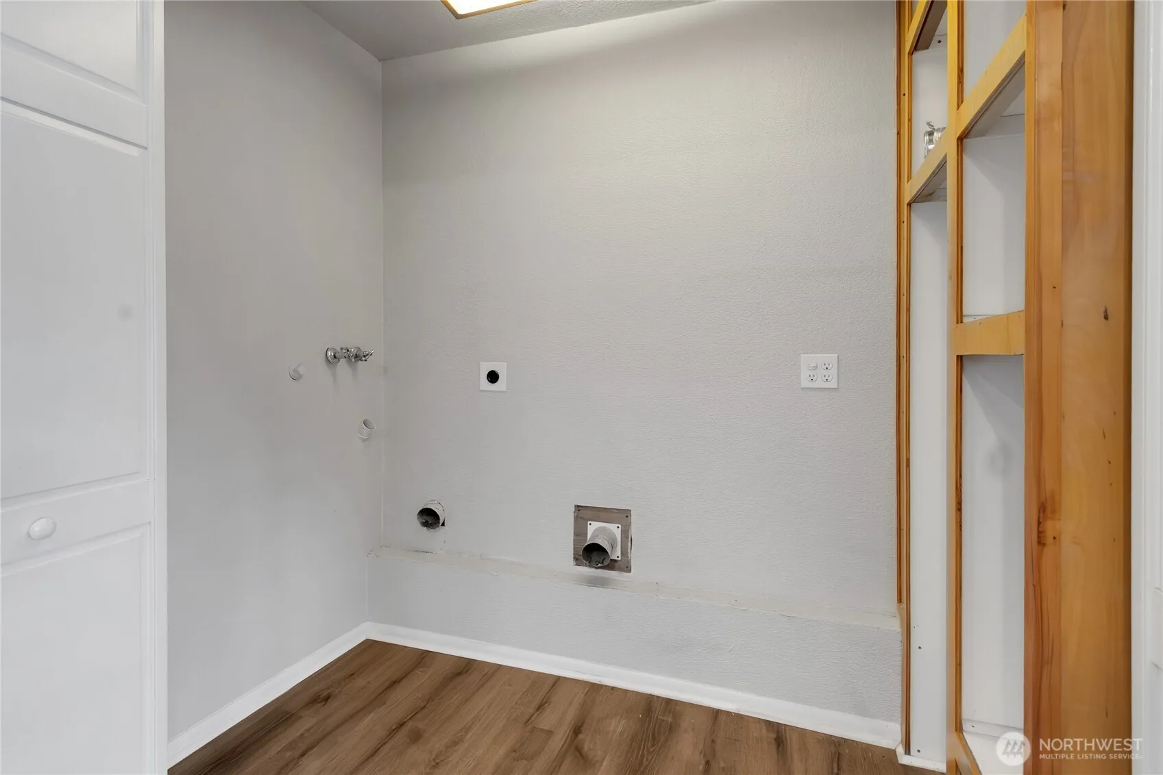 Property photo for 3416 Waller Road E, Tacoma photo 5