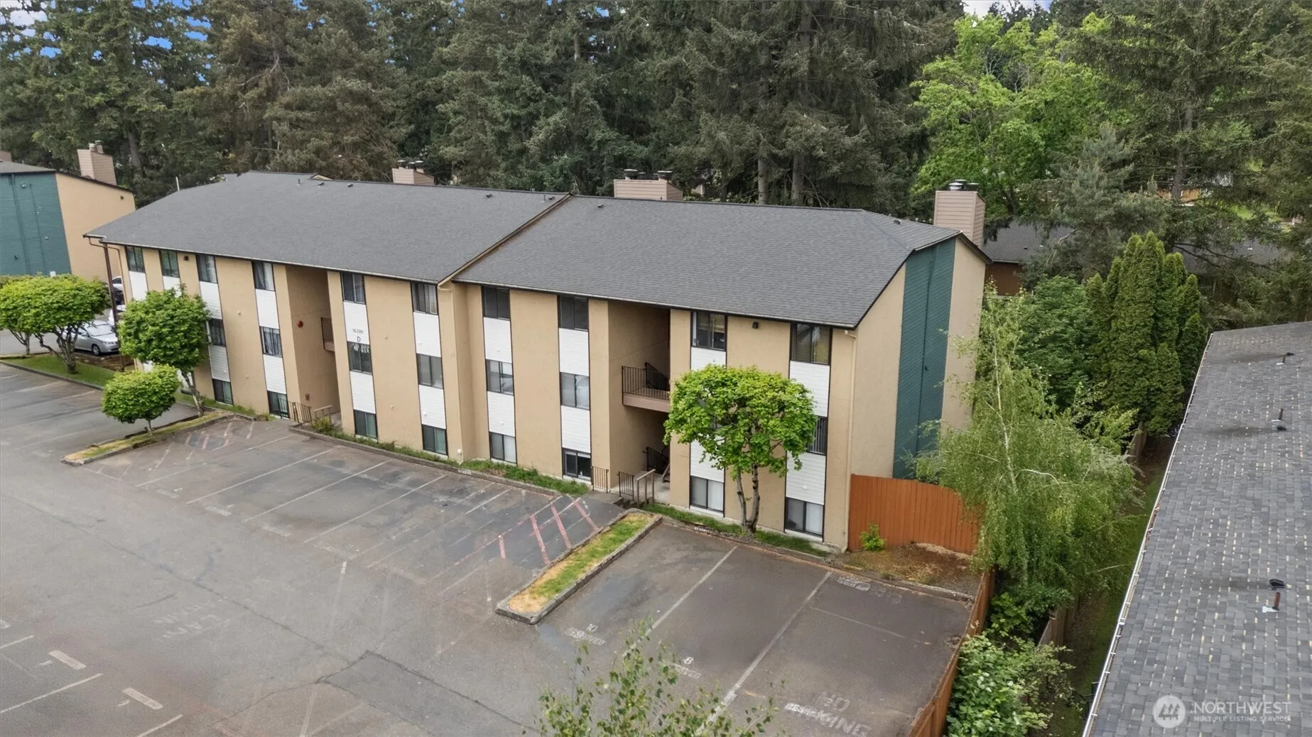 Property photo for 16200 Ne 12th Court #d59, Bellevue photo 2