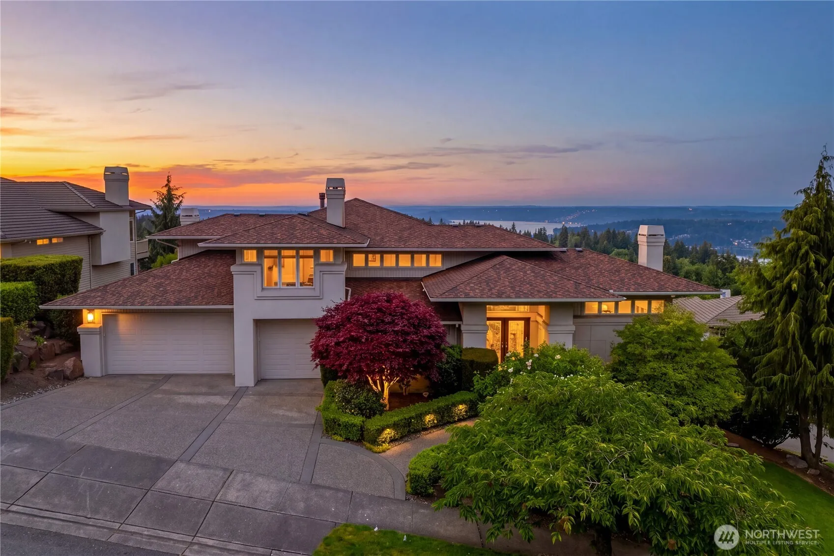 Property photo for 17288 Se 57th Place, Bellevue