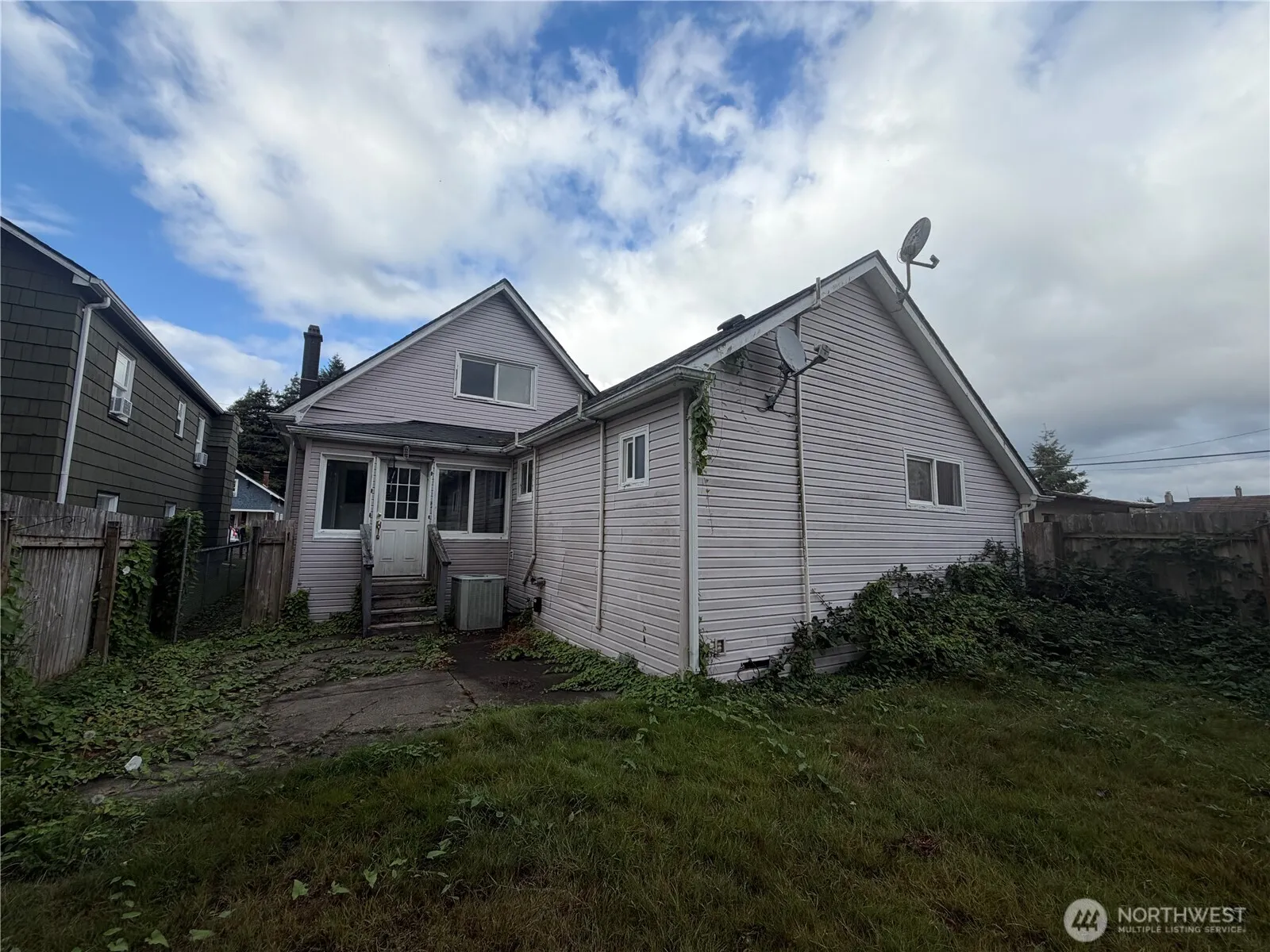 Property photo for 152 Karr Avenue, Hoquiam photo 2