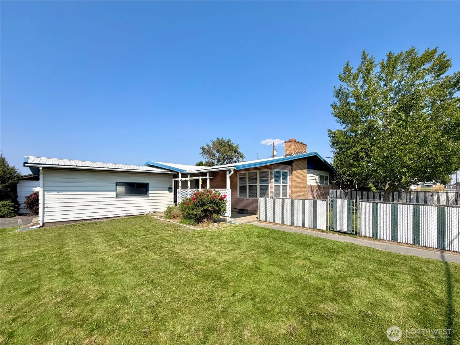 Property photo for 1241 S Skyline Drive, Moses Lake photo 2