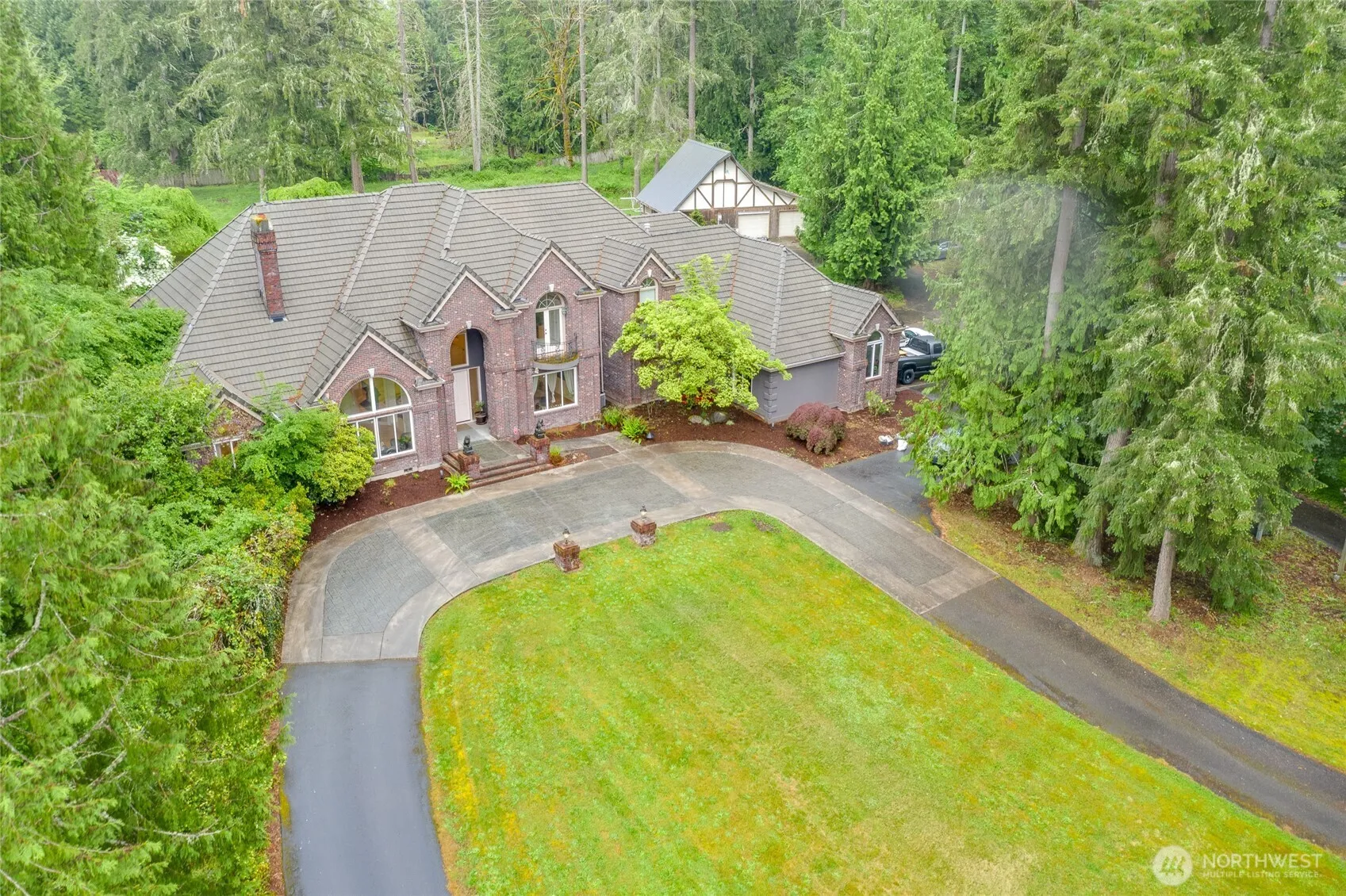 Property photo for 1018 254th Avenue Ne, Redmond photo 3