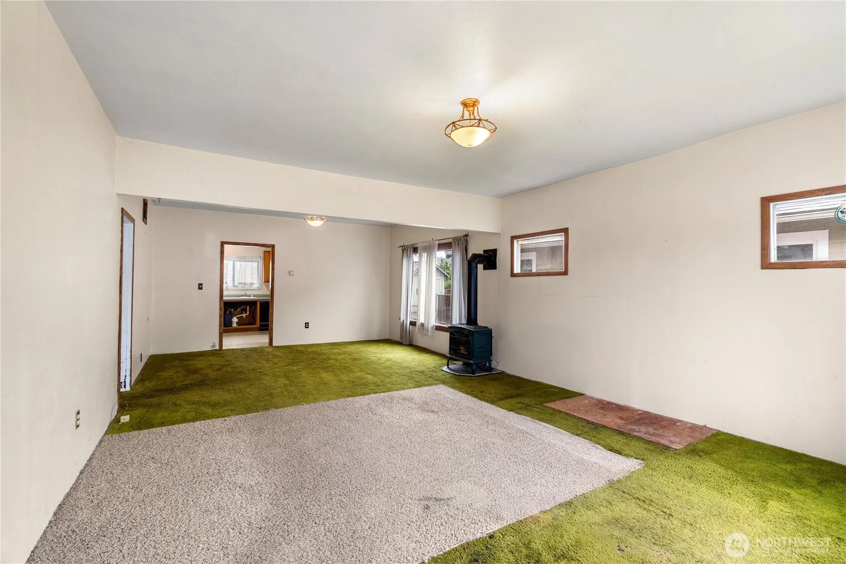 Property photo for 1124 Lincoln Street, Hoquiam photo 2