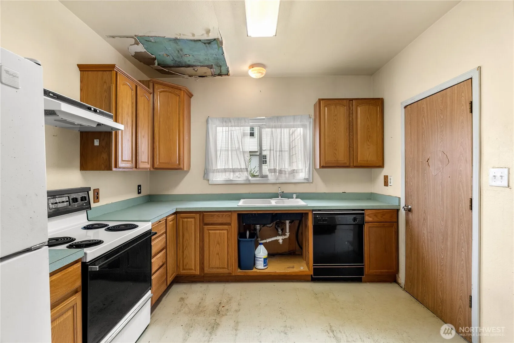 Property photo for 1124 Lincoln Street, Hoquiam photo 5
