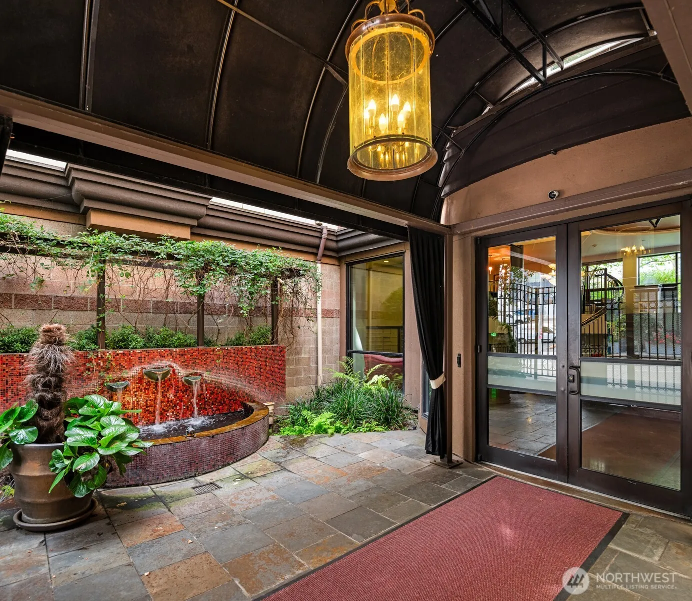 Property photo for 323 Queen Anne Avenue N #202, Seattle photo 3