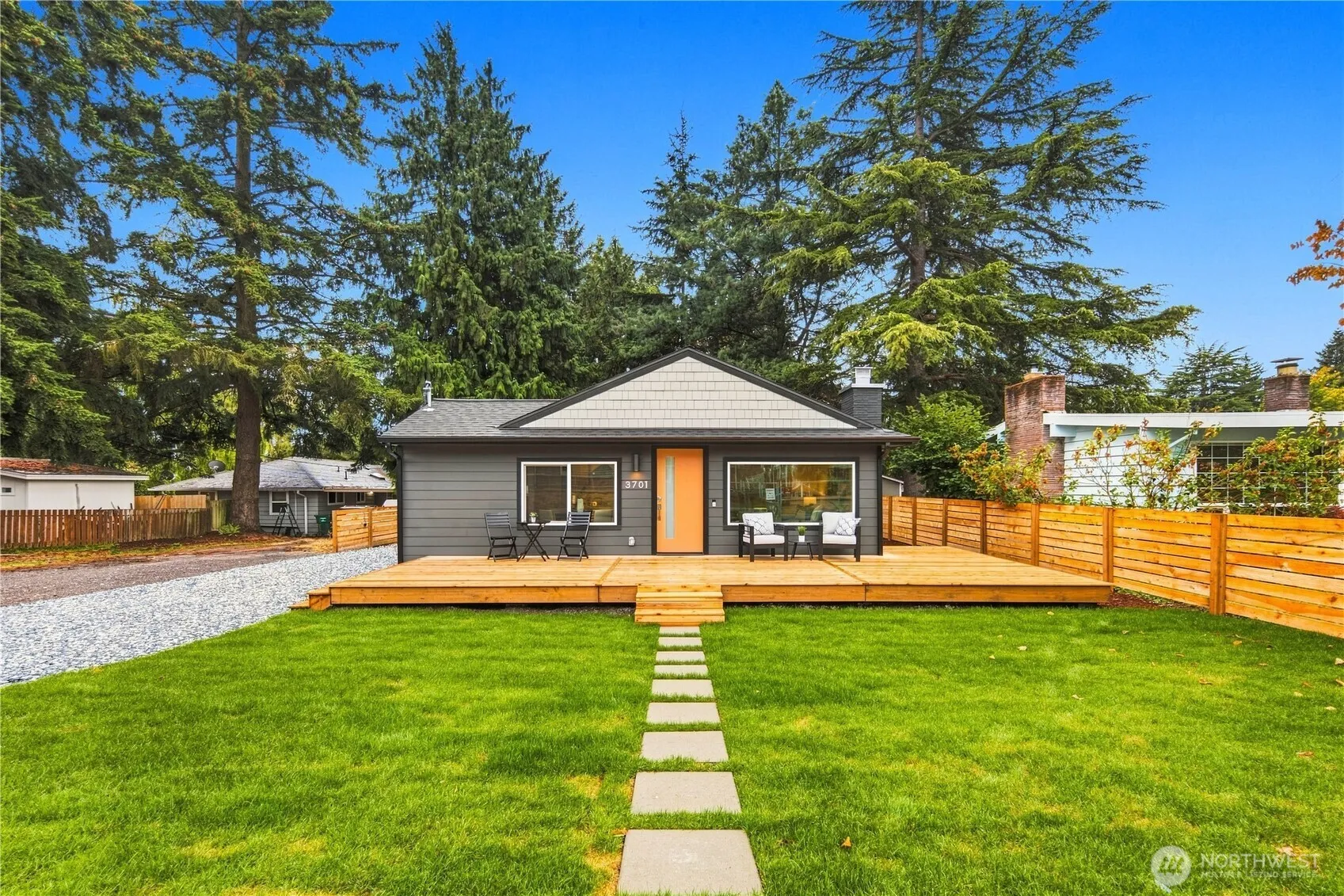Property photo for 3701 Sw 105th Street, Seattle