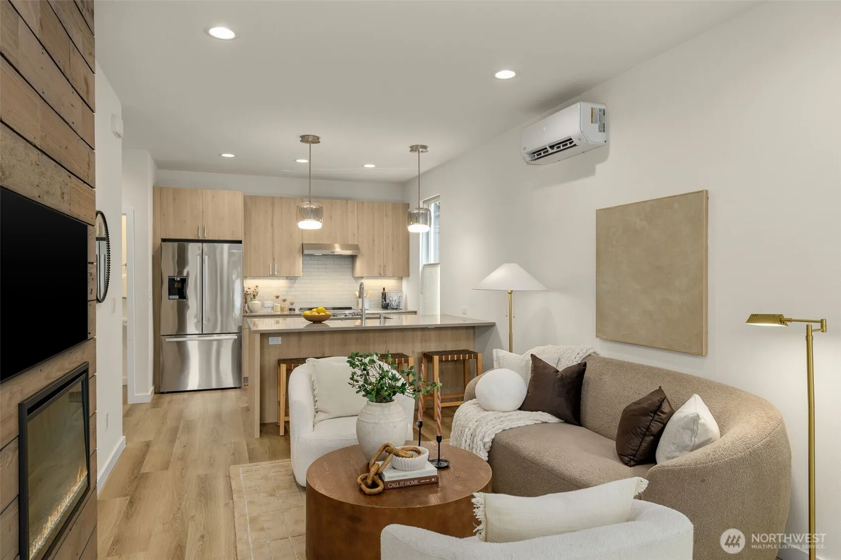 Property photo for 115 B N 105th Street, Seattle photo 5