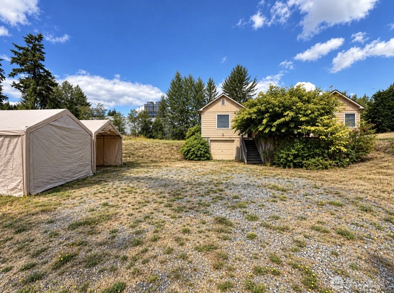 Property photo for 6924 Johnson Road Ne, Tacoma photo 4