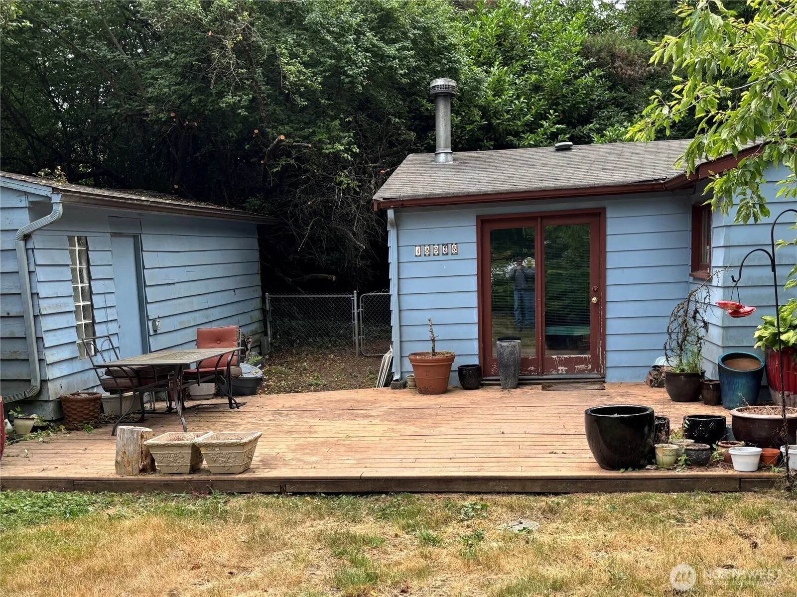 Property photo for 18926 5th Avenue NE, Shoreline photo 3