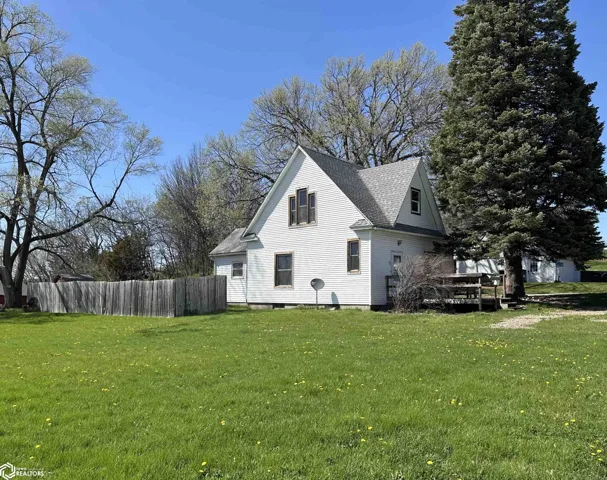 1701 Court Avenue, Chariton, Iowa 50049, 3 Bedrooms Bedrooms, ,1 BathroomBathrooms,Residential,For Sale,Court,6326756