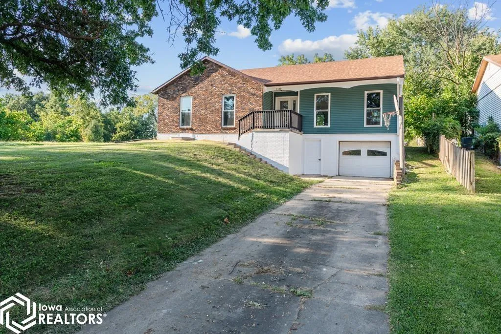 1109 W Van Buren, Centerville, Iowa 52544