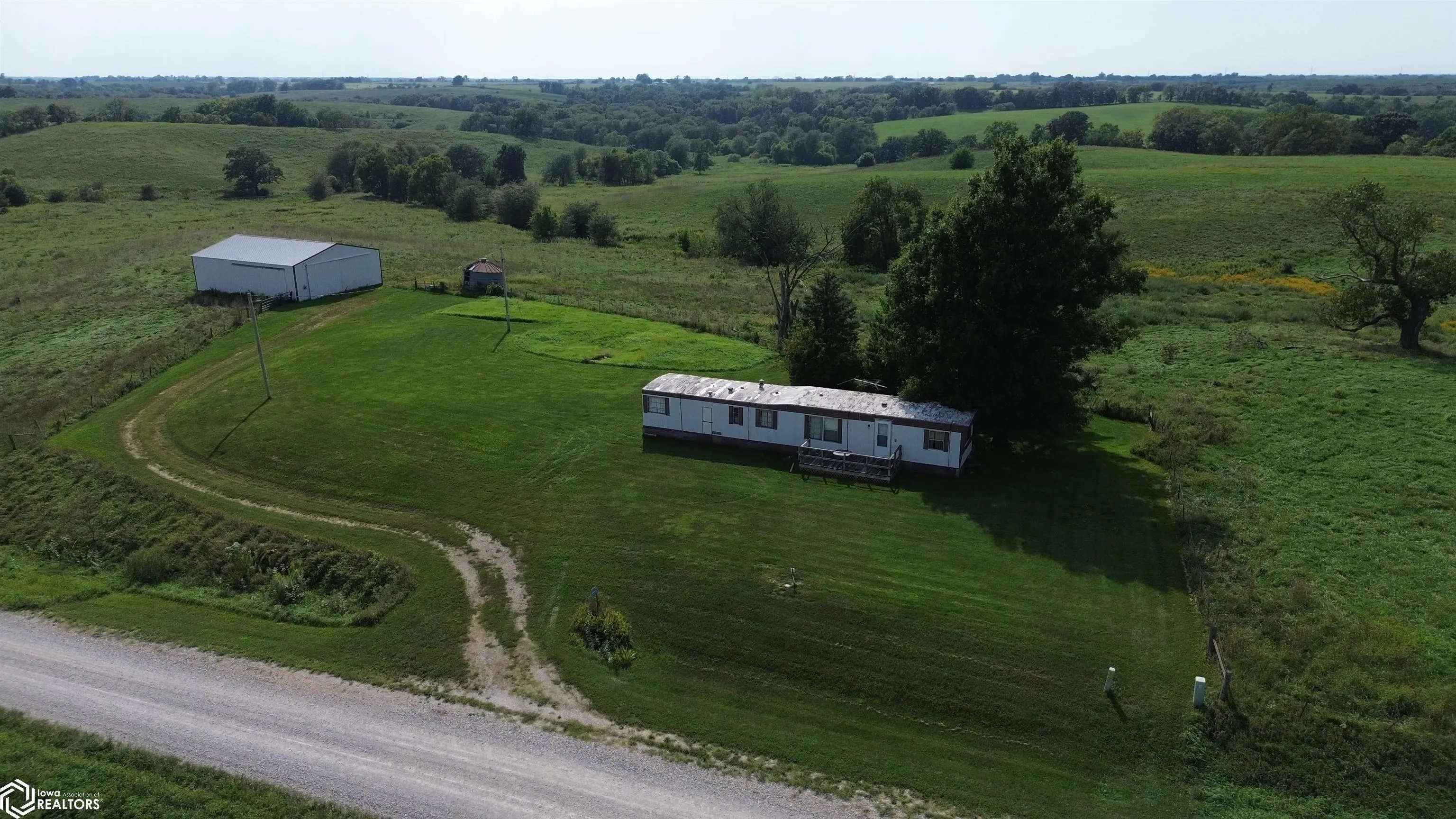 110 A Cedar Avenue, Bloomfield, Iowa 52537
