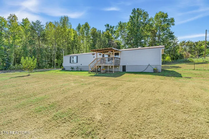 Welcome home to a peaceful lifestyle!