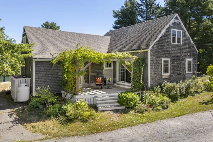 30 & 34 Nickerson Road, Southport, Maine 04576