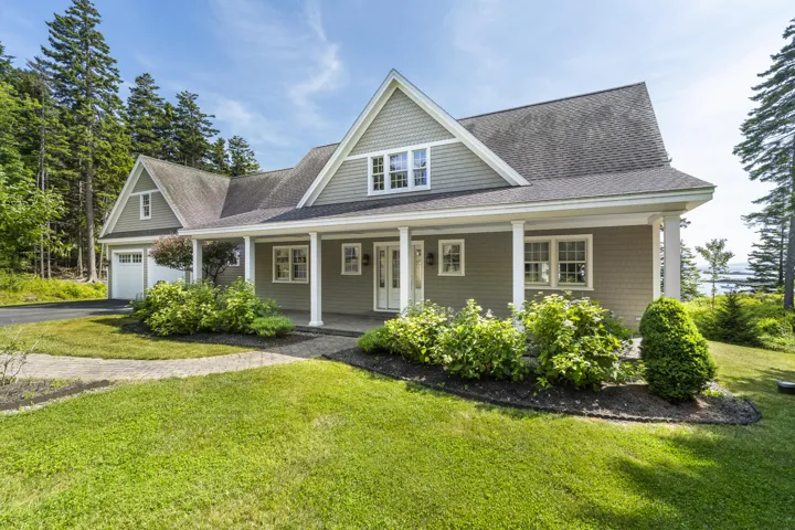 75 Stowaway Road, Southport, Maine 04576