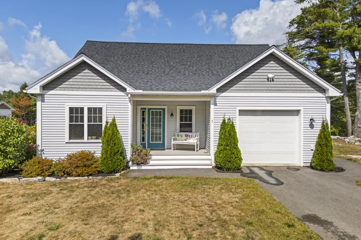 1 Captain’s Way, Southport, Maine 04576