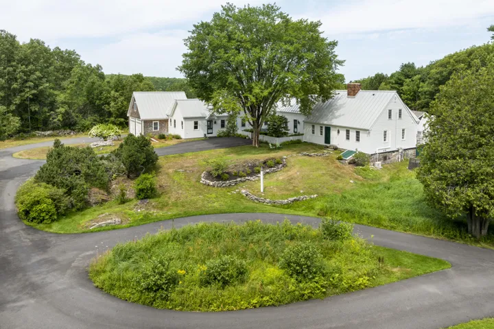 586 Back River Road, Boothbay, Maine 04537