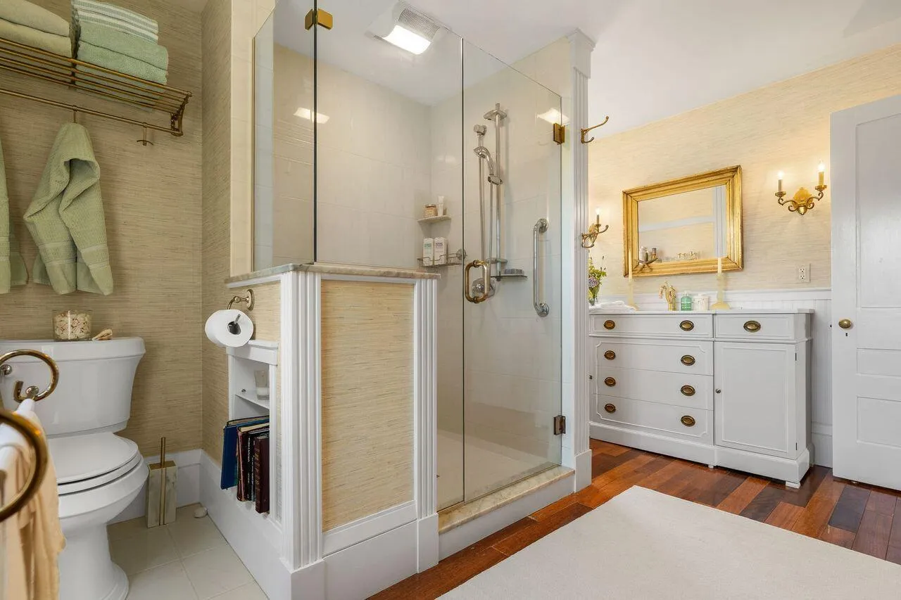 29 & 39 Murray Hill Road, Boothbay, Maine 04544