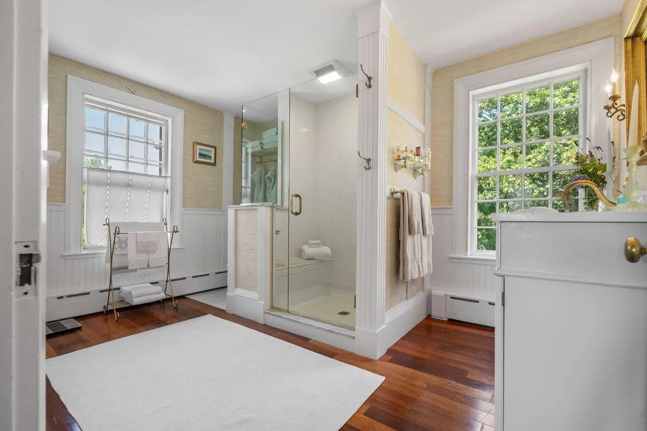 29 & 39 Murray Hill Road, Boothbay, Maine 04544