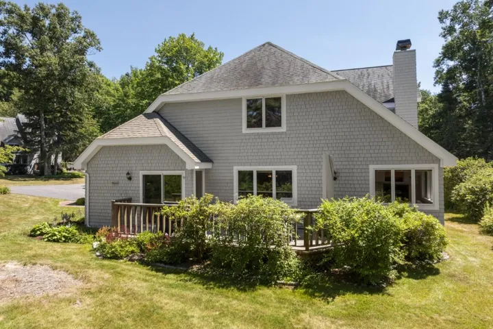 17 West Harbor Pond Road 17b, Boothbay Harbor, Maine 04538