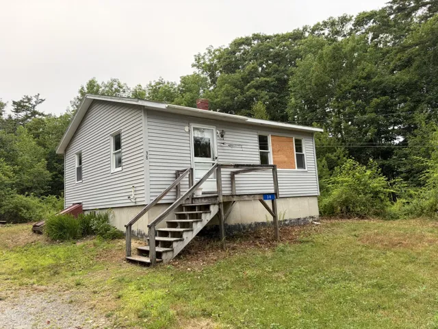 38 Meadow Cove Road, Boothbay, Maine 04544