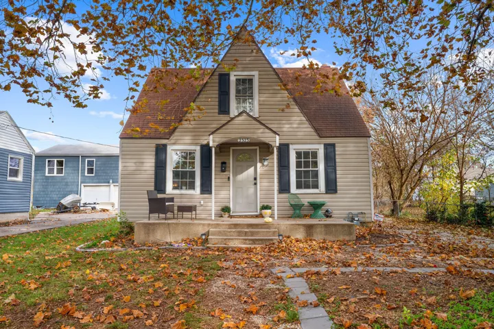 2323 W Walnut St Springfield MO 65806