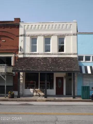122 n main front
