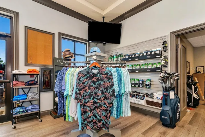 Golf pro Shop
