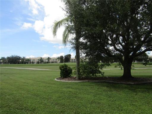 GOLFCOURSE VIEW