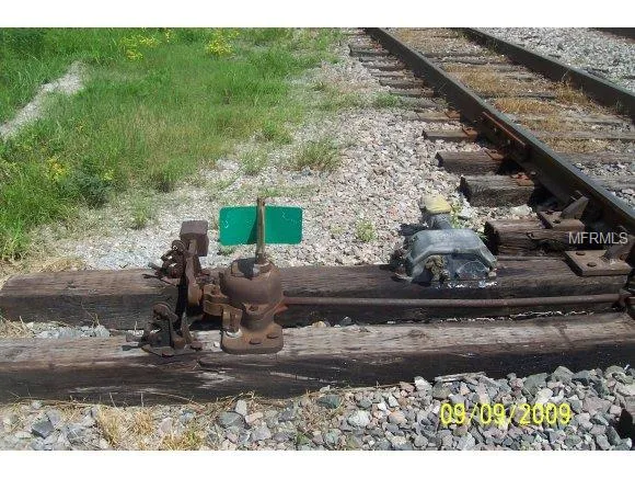 SIDE RAILS AND SWITCHES IN PLA