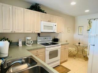 KITCHEN VIEW 2