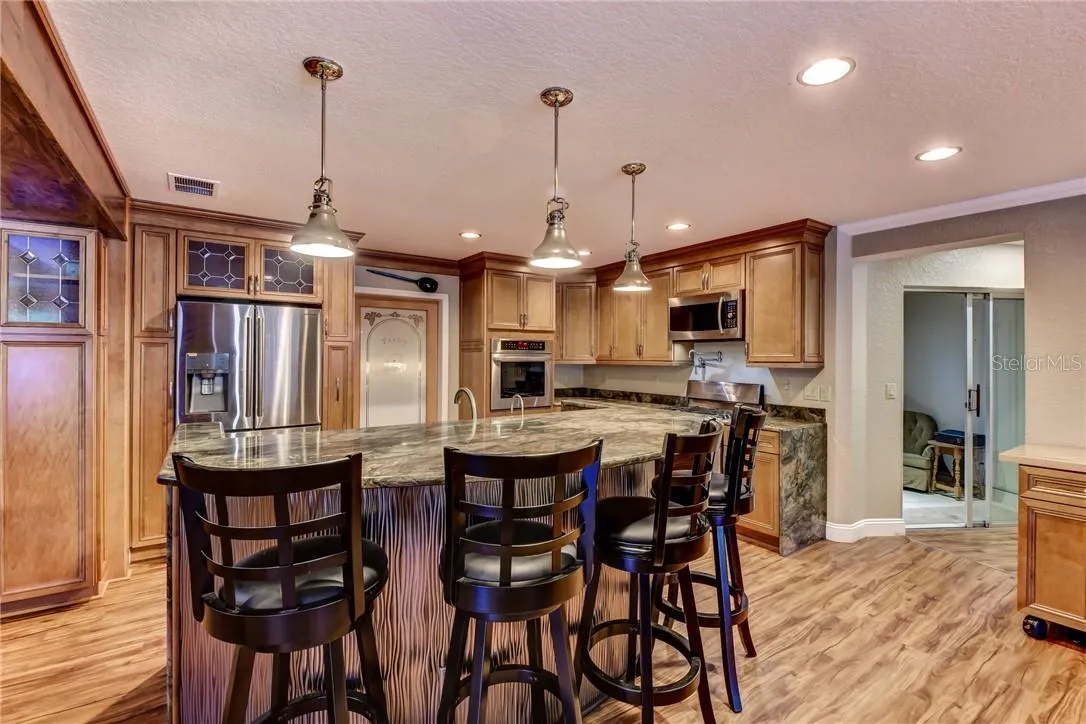 910 N Kepler Road, Deland, Florida 32724, 5 Bedrooms Bedrooms, ,6 BathroomsBathrooms,Residential,For Sale,KEPLER,V4907375