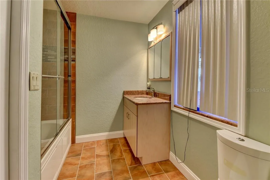 910 N Kepler Road, Deland, Florida 32724, 5 Bedrooms Bedrooms, ,6 BathroomsBathrooms,Residential,For Sale,KEPLER,V4907375