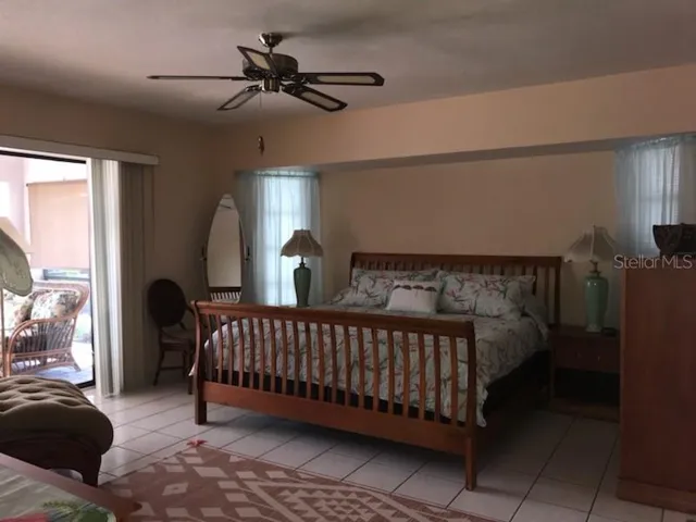 MASTER BEDROOM VIEW 1