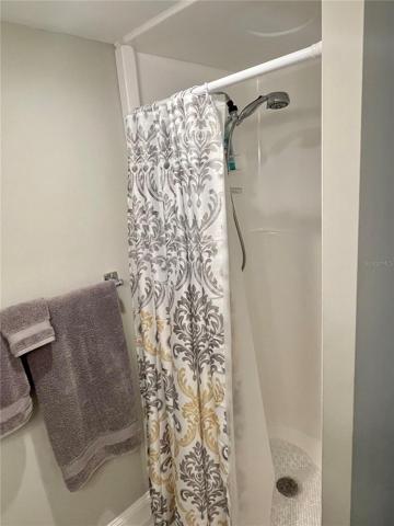 Stand up shower