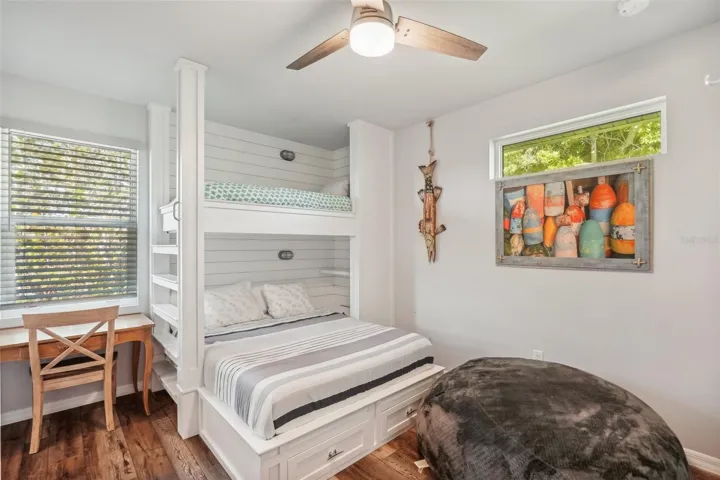 Guest bedroom 3