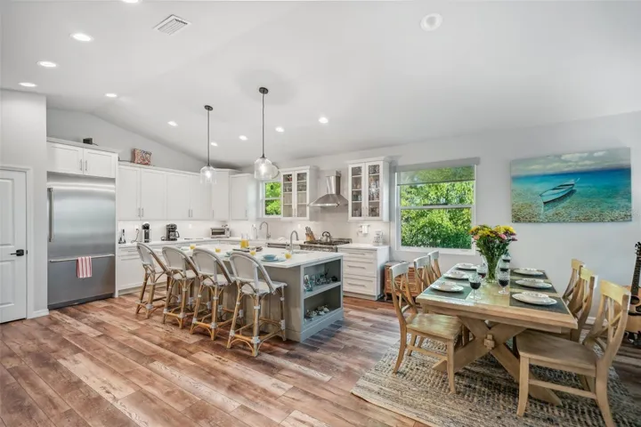 Kitchen/dining area