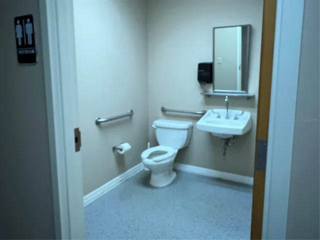 Suite 206