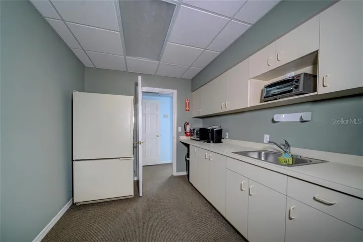 Suite 202