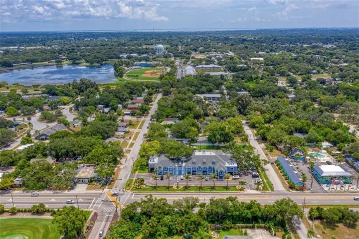 Just 10 minutes to world famous Clearwater Beach and approximately 30 minutes to Tampa International Airport.