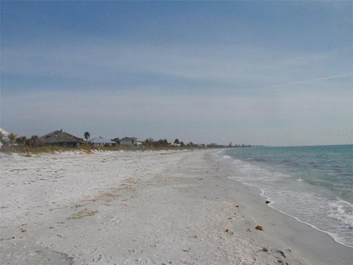 Just a short drive to the beautiful Gulf beaches at Boca Grande.
