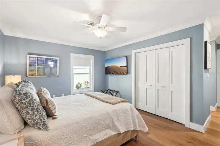 Guest bedroom 1