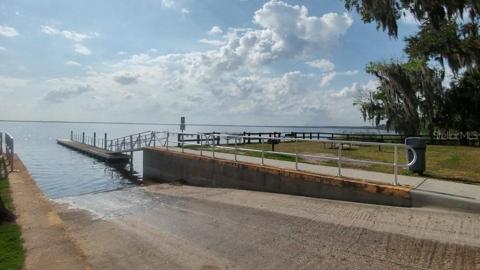 Boat Ramp Close by
