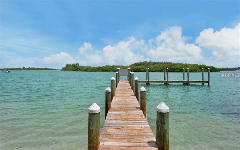 HOA dock