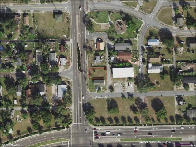 LOT ARE SITUATED ON THE INTERSECTION OF GEORGE JENKINS BLVD. AND MARTIN L KING JR. AVE. ( S.R. 563 / U.S. 92)