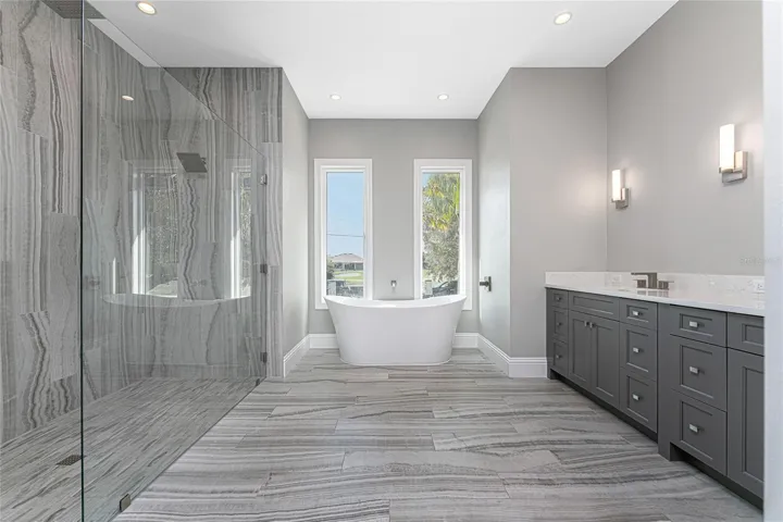 Master bedroom bath for the same model built at a different location