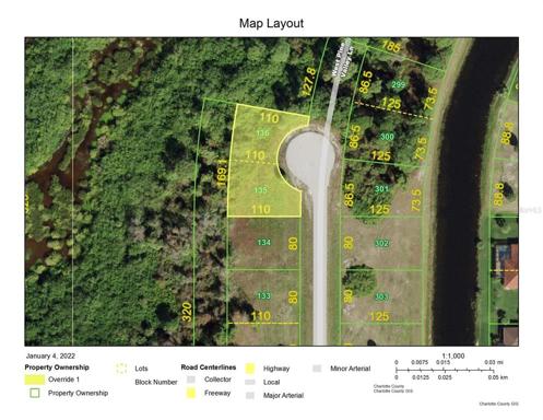 Double lot located on natural preserve