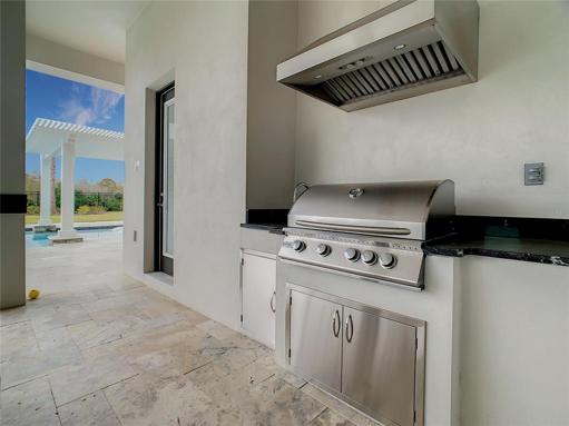 summer kitchen